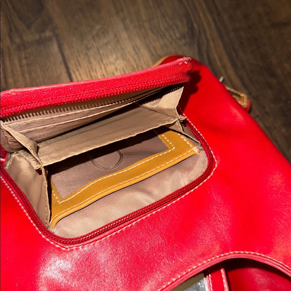 Nine West Mini Red Leather Women's purse - Picture 6 of 8